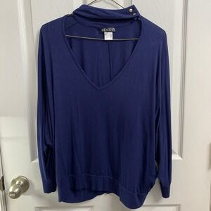 Venus Navy Blue V Neck W/button collar Top Women's Size L